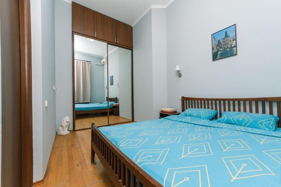 Apartments In Center Metro Olimpiyskay Velyka Vaselkivska Street Kiev Ngoại thất bức ảnh